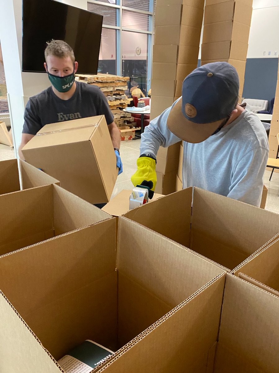 We have the best crew! Lets gooo! 👏

#sharefarm #spokane #spokanewa