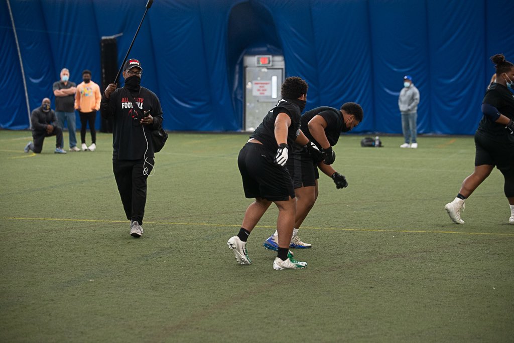 hanton_jawaad's tweet image. Thankful for the opportunity this past weekend to compete in @AllStatePrepsFB camp  #1% @PaFootballNews @RobertJFord4 @EdOBrienCFB @CoachJaimieT @PrepRedzonePA