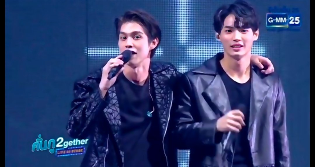 BhamBWstan4ever's tweet photo. I don't want anyone to come between us. We will stay side by side. Where ever you are, I'll be next to you. 

#คั่นกูLiveOnStageD4
#bbrightvc  #winmetawin  
@bbrightvc  @winmetawin 
#ไบร์ทวิน https://t.co/5LSKv1xy8B