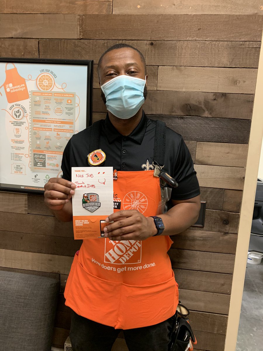 Congrats to Travis SASM reaching his silver milestone 👍🏻.  Pushing them standards in specialty and making 501 💪🏻. <a href="/KadeKasner/">Kade</a> <a href="/idrissi_mary/">mary el idrissi</a> <a href="/DebraThibodeau7/">Debra Thibodeaux</a> @Jerry_Smith_Jr @TravisB0501