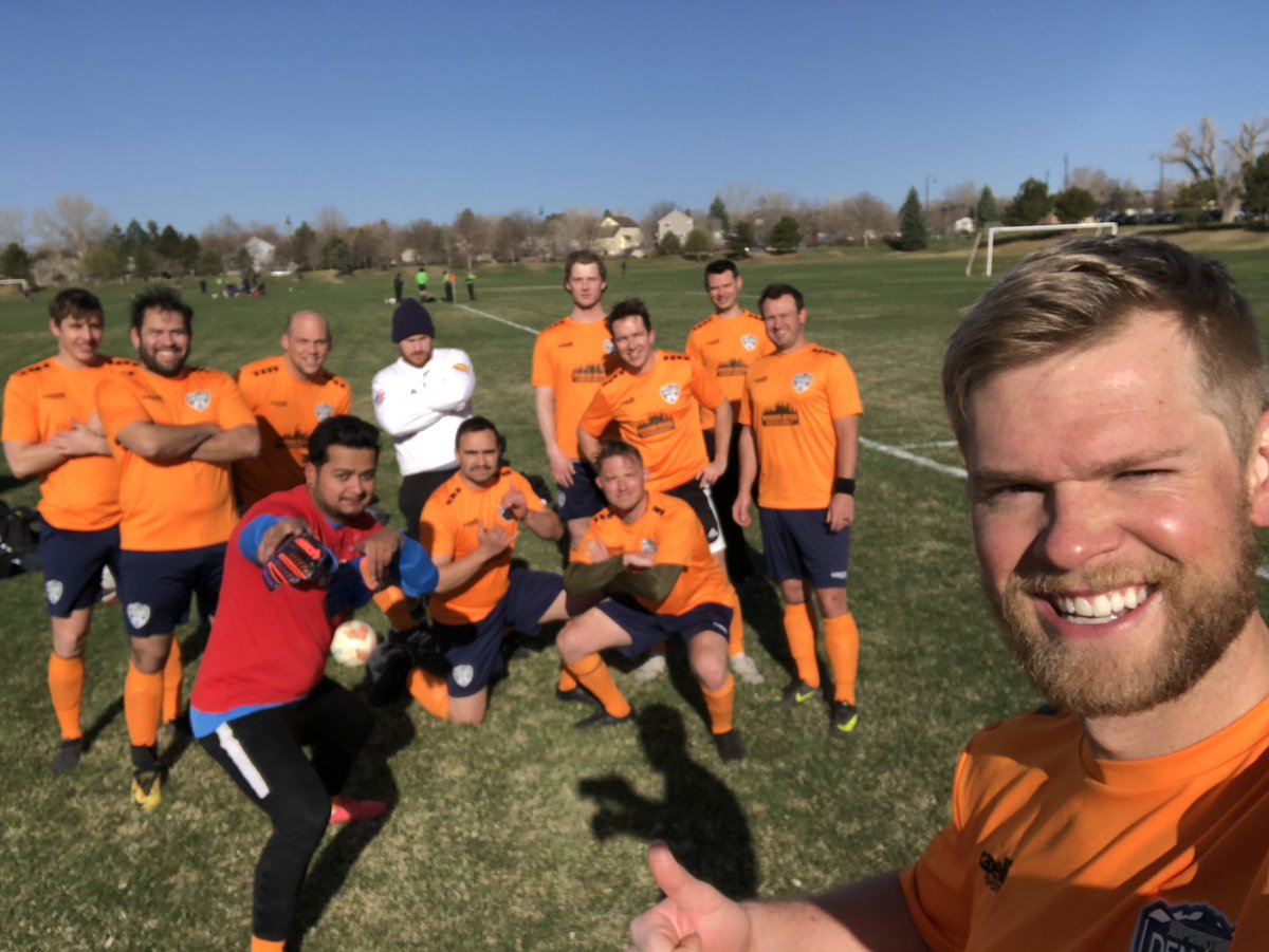 Sporting_DW's tweet image. On field not too far away is the Renegades getting ready for their early morning @COPremierLeague match with the Lions. #woodsbossbrewing #Tablemountainsoccer