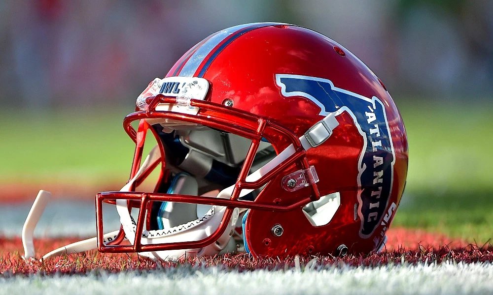 JordanGilley2's tweet photo. Blessed and honored to receive an offer from Florida Atlantic University🦉🔴🔵 @FSUS_Athletics @HickmanJarrod @julius_harley @CoachWoodie @CoachTaggart @FAUFootball https://t.co/ZL8ZDNrf4o