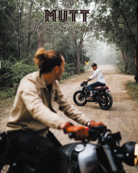 MUTTMOTORCYCLE1's tweet photo. 今年のカタログが完成致しました。
ご希望の方は最寄りのディーラーまでお越しください。
#akita
#fsr
#razarback
#mutt #fatsabbath #mongrel #hilts125 #mutters #muttmotorcycles #rs13 #モングレル #マットモーターサイクルズ #rs13125 #caferacer #カフェレーサー #ヒルツ250 #mastiff250 https://t.co/SXcOu8Cxxn