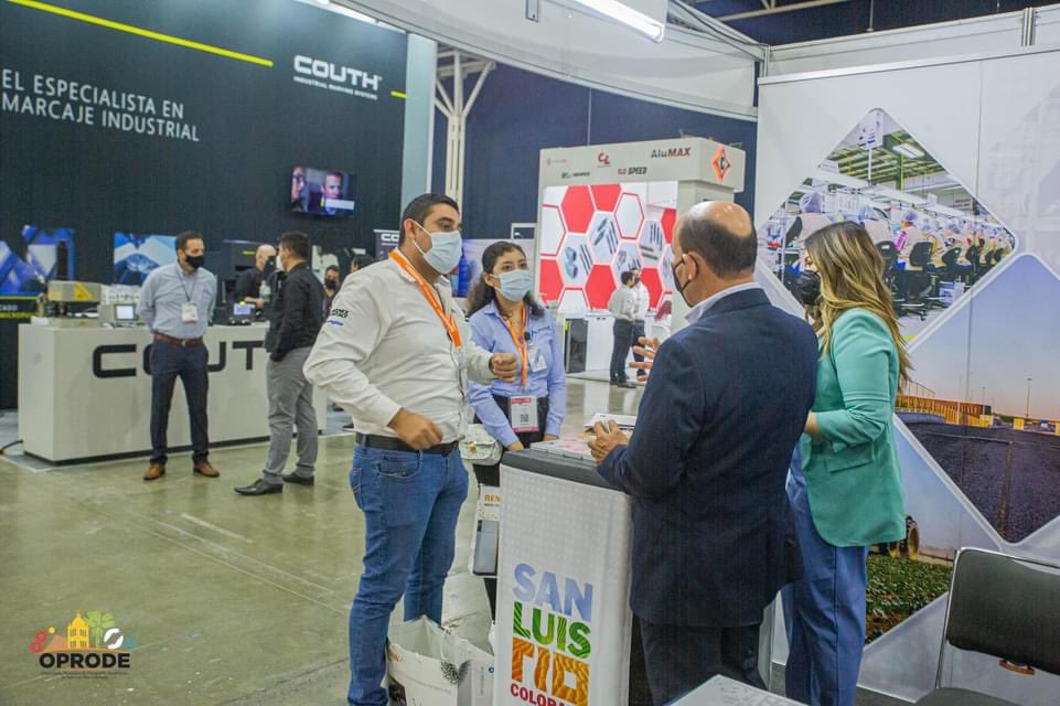 OPRODESLRC's tweet photo. Impresiones de la visita a @expomanufactura  en la ciudad de Monterrey, Nuevo León.

https://t.co/9y0E5dRDhp https://t.co/hUTb6ONW0k