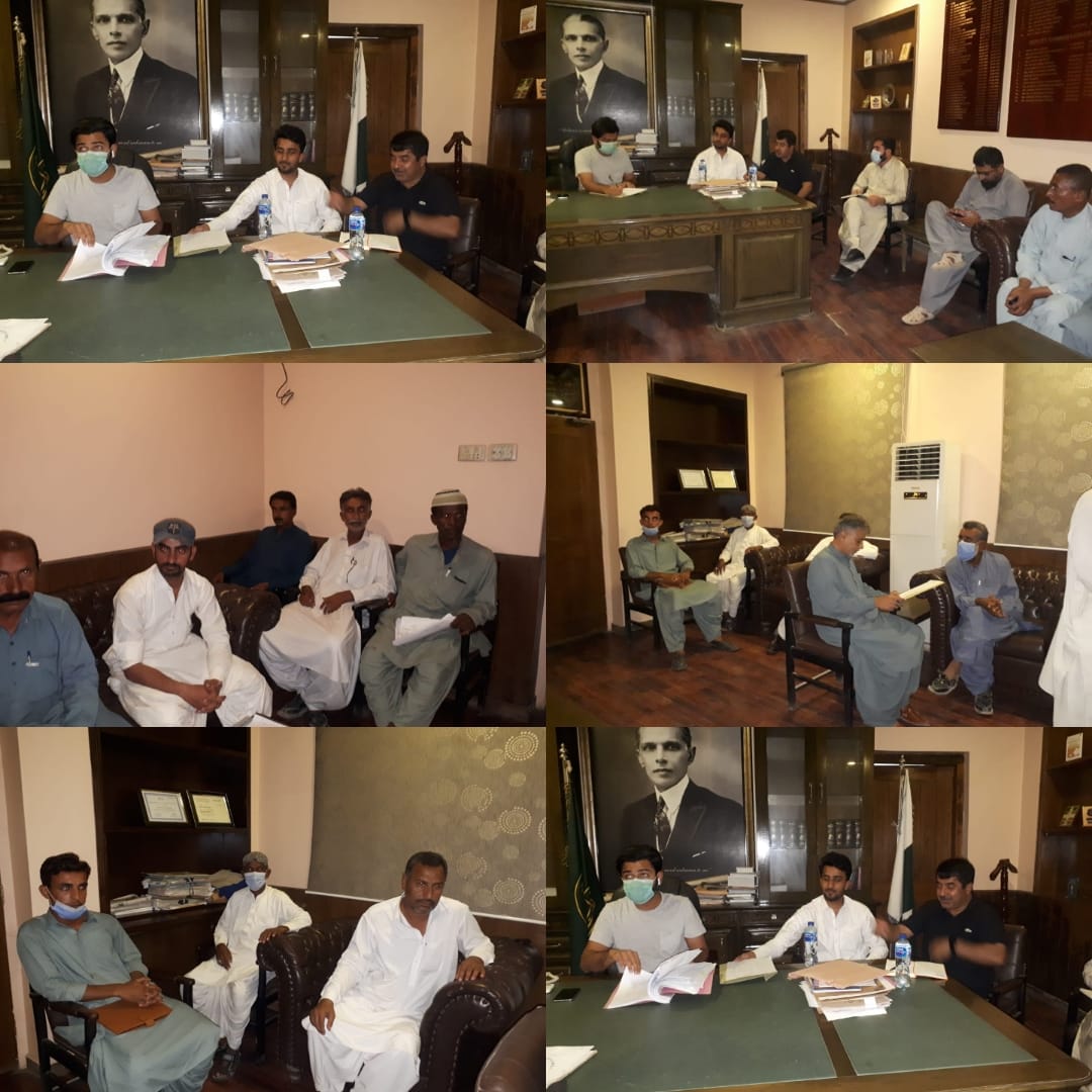 DhoLasbela's tweet photo. ڈی۔سی لسبیلہ ڈاکٹر حسن وقار چیمہ پولیو مہم کے سلسلے میں جائزہ اجلاس کی صدارت کررہے ہیں اجلاس میں(G) ADC الیاس بلوچ DHO لسبیلہ ڈاکٹر آصف شاہوانی،ڈاکٹر یعقوب لاسیDDHO ڈاکٹر احسان  امیو نایزیشن آفیسر، یوسی    UCMOs اور  شریک ہیں @DrAsif082 @jam_kamal               @Noor_Baloch72 https://t.co/0r0SUHAnf1