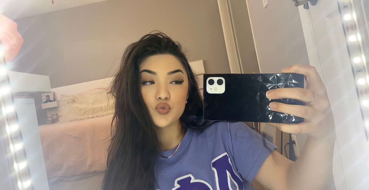 natalieggrady's tweet photo. 💛 https://t.co/65gv4MvHjr