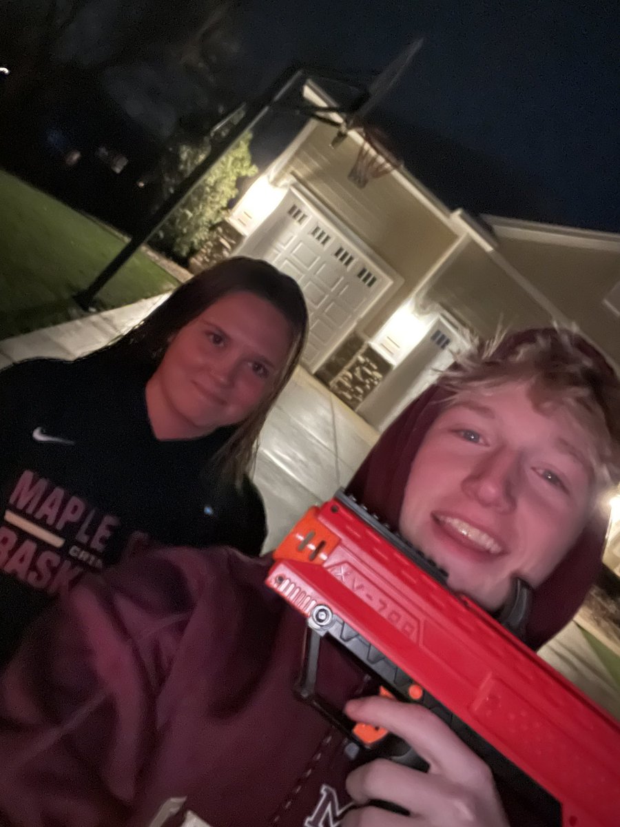 SidesMitchell's tweet photo. @mg_assassins lazy links https://t.co/0dQRUk5rJz