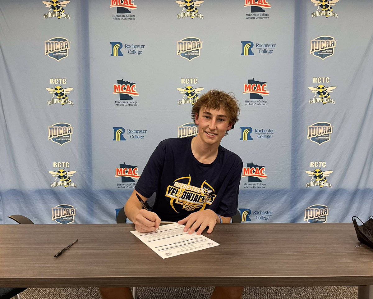 Congratulations to <a href="/Peytondunham2/">Peyton dunham</a>  on signing his letter of intent to play basketball at <a href="/RCTC_MBB/">RCTC Men’s Basketball</a> next year!