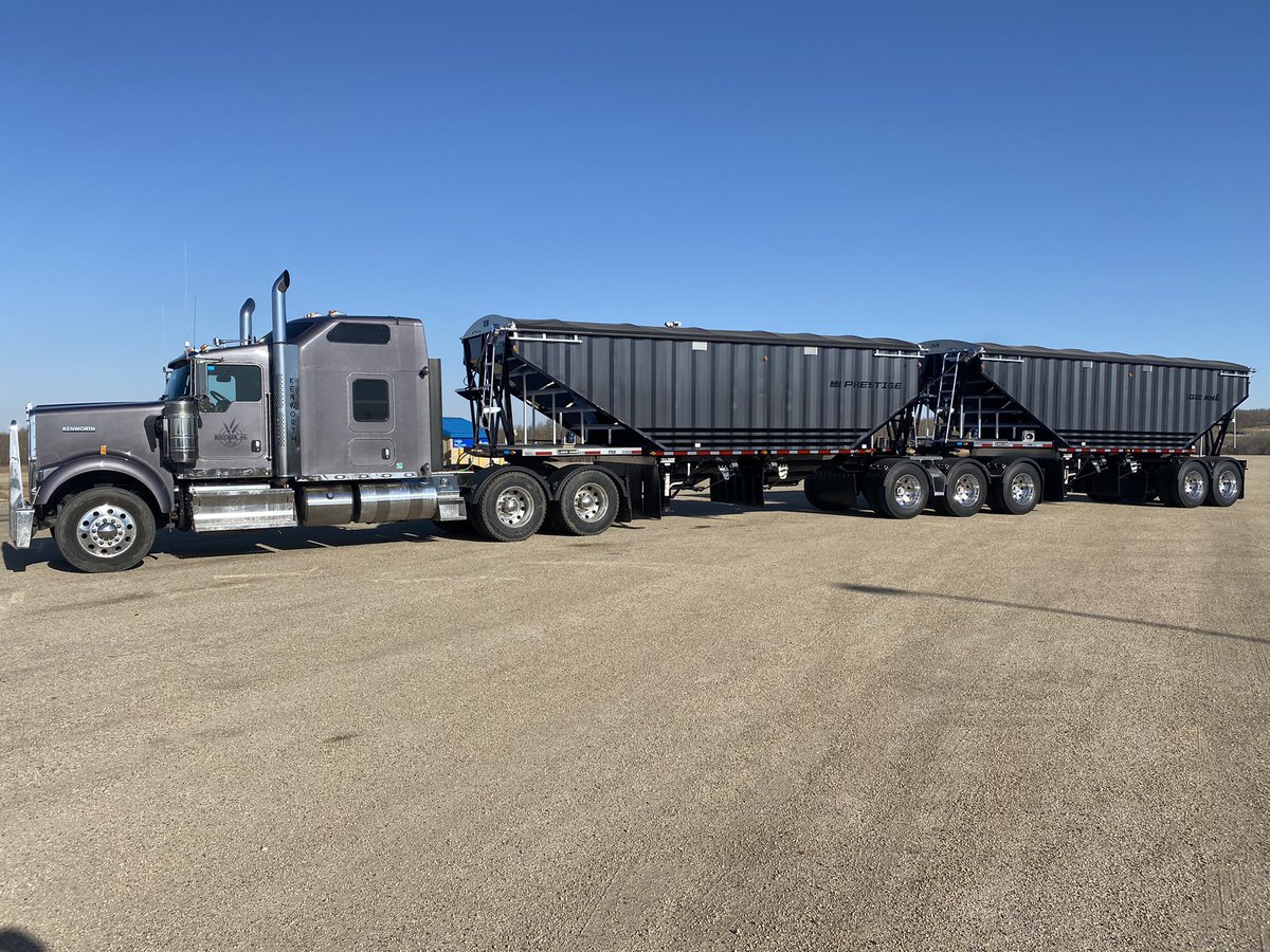 Today was new trailer day ! Always exiting to get new iron.   😃