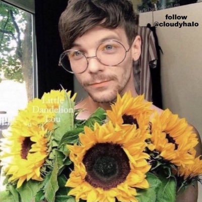 #NewProfilePic (for 24 hours)

You guys did it, so of course we’ll follow through! Our new layout for the next 24 hours, curtesy of @cloudyhaio

We have more challenges like these coming up, but they’ll only get harder. Stay tuned!

I’m voting #Louies #BestFanArmy  #iHeartAwards