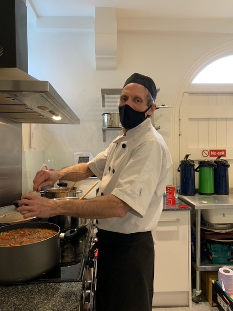Do you love cooking? 👩‍🍳👨‍🍳

We are looking for 2 x cooking volunteers to help us out at our #TuesdayClub based in Clapham. 

If you are interested, please email project.officer@robes.org.uk
#Cooks #SoupKitchen #London #Help #Volunteer #Clapham