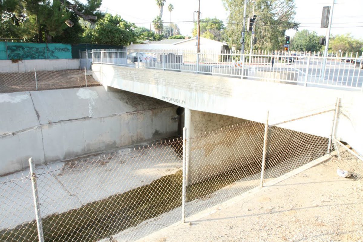 FearZZan™ tweet media