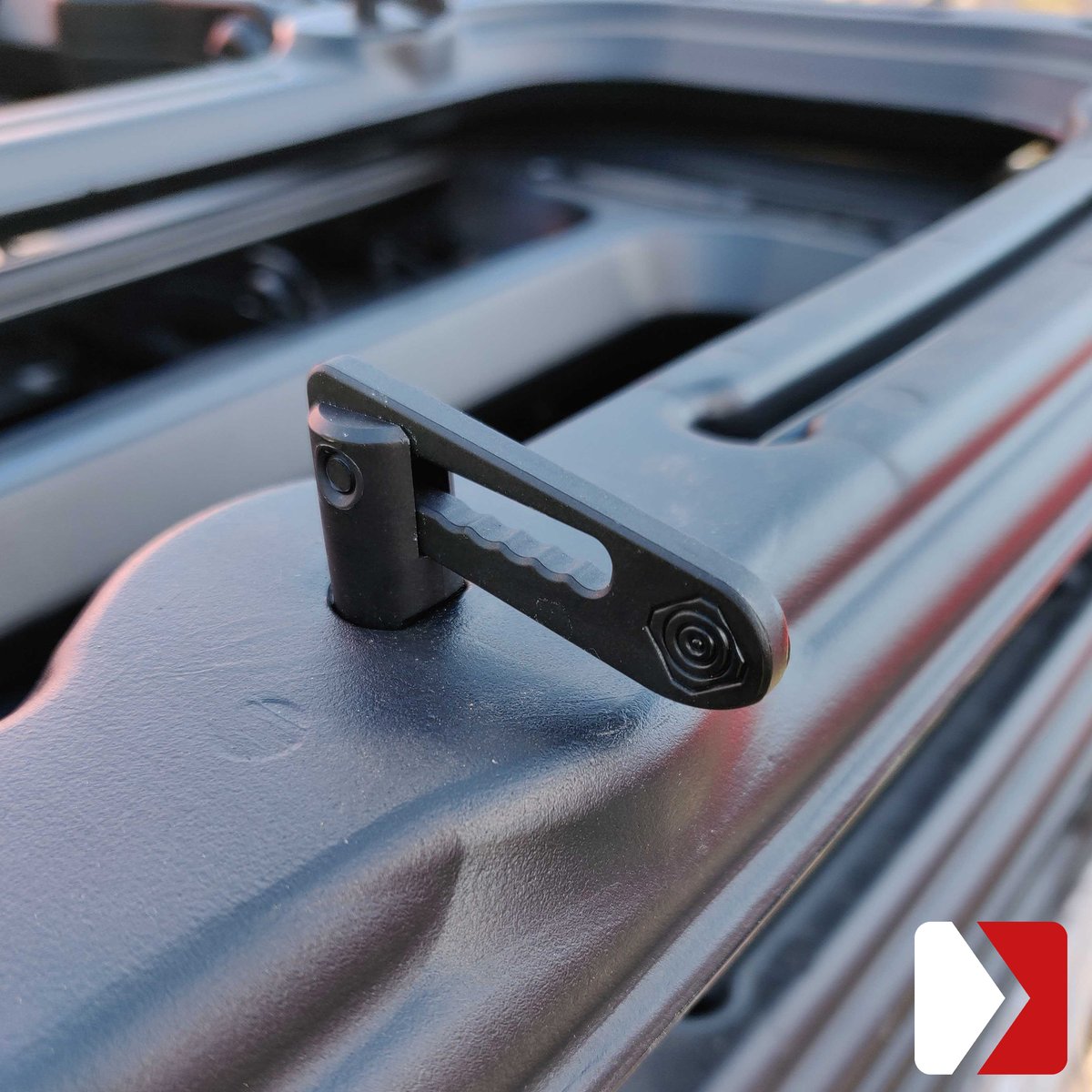 <a href="/MelbaSwintex/">Melba Swintex</a> Q-Frames have been given a plastic toggle upgrade! 100% plastic, still 100% recyclable

See our Quick Fit Frames category for the Q-frame and alternative sign frames >> starttraffic.uk/temporary-road…

#productdesign #Recycle #trafficmanagement #signframes