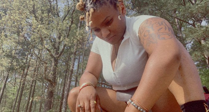 Can you tell the sun loves me ? 🌞 https://t.co/RmjxVCu3gH<a href="/tag/newprofilepic"class="tags"><span>#newprofilepic</span></a>