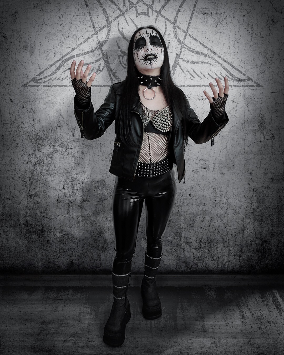 Corpse paint/black metal babe  Black metal girl, Black metal