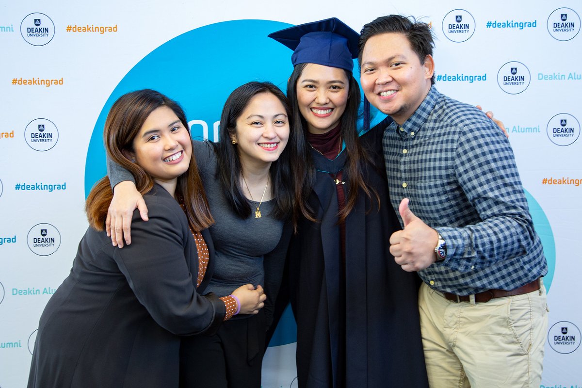 Deakin's tweet image. Thank you to #Deakin's newest alumni who attended today's #DeakinGrad🎓 in #Warrnambool. Congratulations, you did it!
