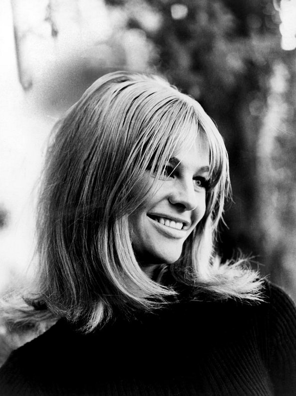 Happy birthday, wonderful, talented, darling Julie Christie. 