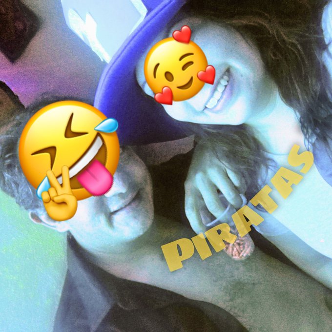 #NuevaFotoDePerfil tan guapos y fiesteros como siempre 😘🍻👌 https://t.co/PARsR7xdOq<a href="/tag/nuevafotodeperfil"class="tags">#NuevaFotoDePerfil</a>