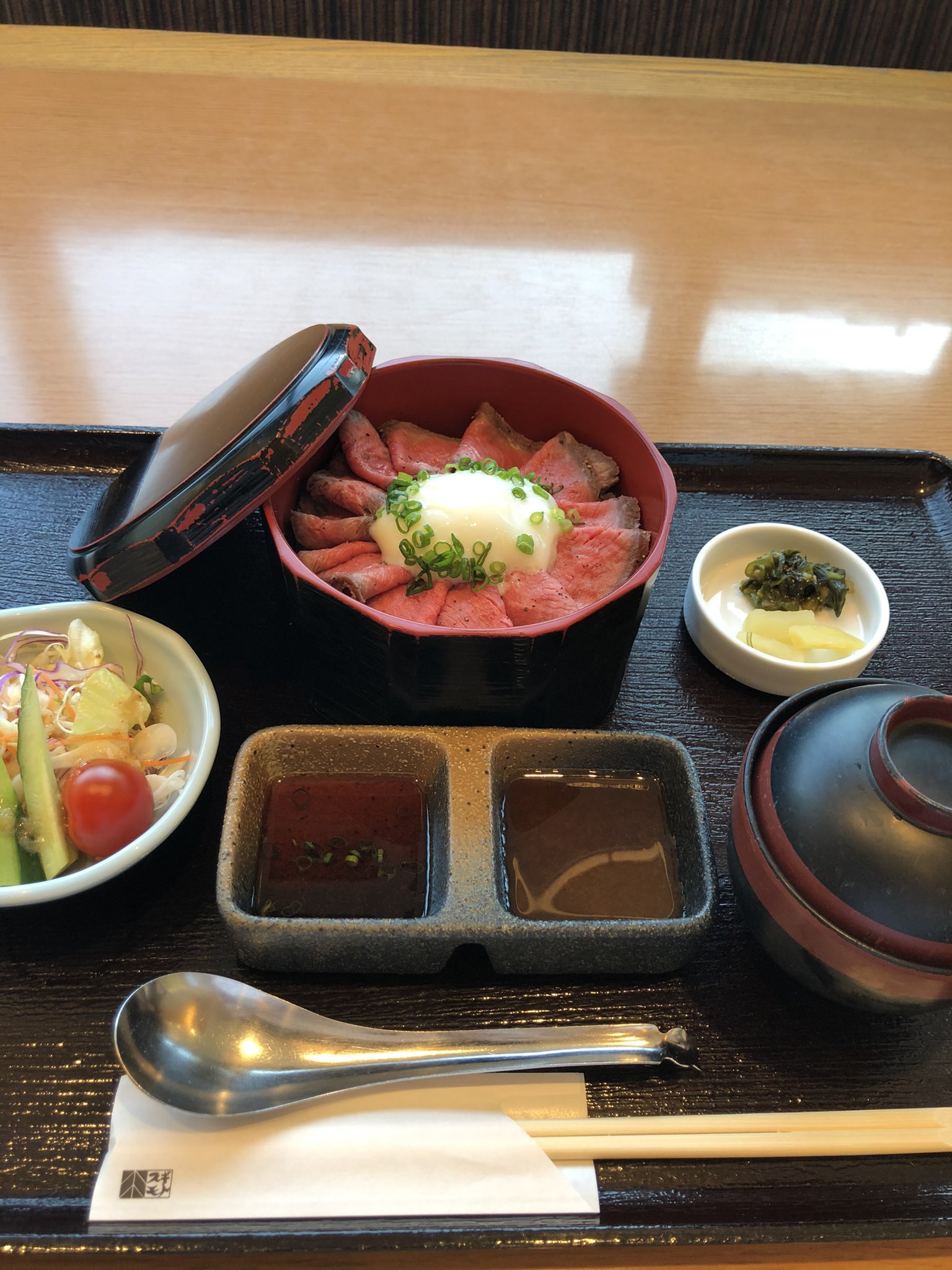 スギモト本店 ソラマチ店 ランチ限定メニュー 好評いただいてます お近くに来た際にはよろしくお願い致します スギモトソラマチ店 スギモト本店 ソラマチ お肉ランチ 牛鍋 松阪牛 和牛 牛まぶし お肉寿司 すきやき しゃぶしゃぶ ステーキ
