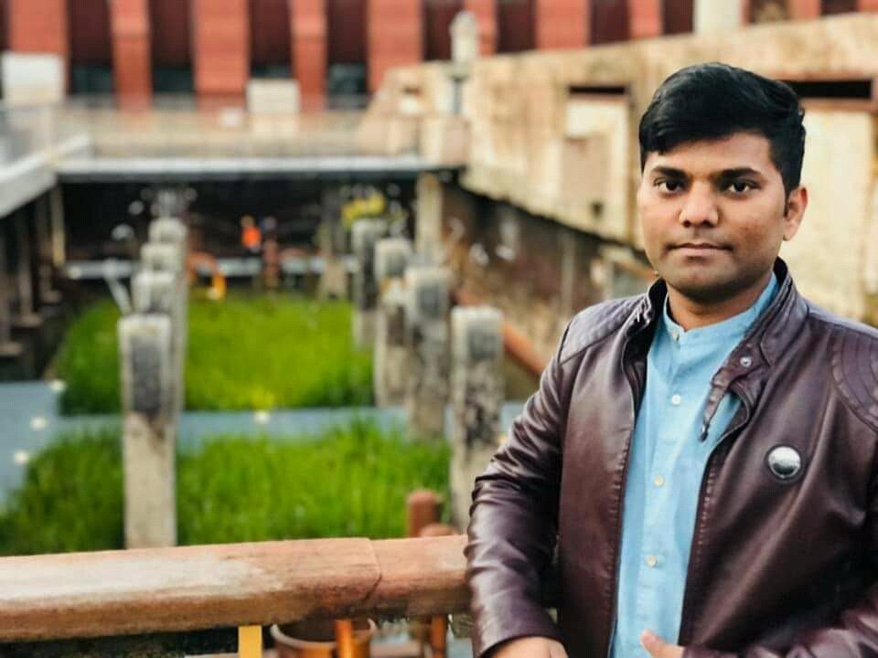 HeeraEngr's tweet photo. Shanghai Electric Company and Sino Sindh Resources Limited, stop repeating the horrors of East India Company.
#JusticeForHaresh https://t.co/w0RoaCLOFP