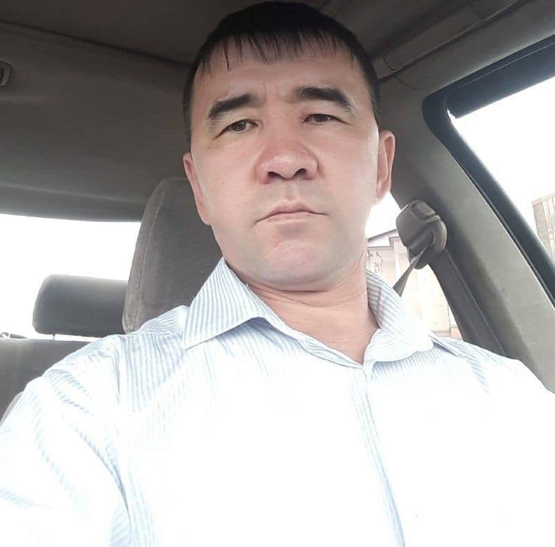 1/3
We are urgently looking for information on Ruslan Nurlanovich #ZHAPAROV - Police Major, Operative investigator, the same ghoul who beat civil activist Askar KAIYRBEK in the pre-trial detention facility on 6 January 2021 in #Astana.