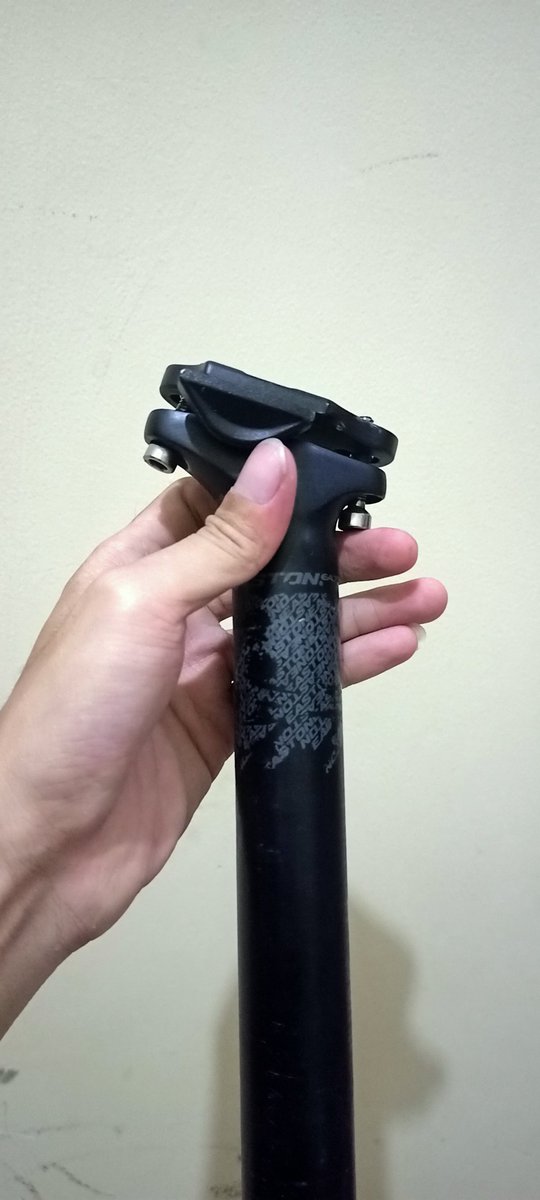 BJacksaw's tweet photo. Seatpos EASTON EA70 good condition non seatback 31.6.
Drpd ga kepake angkut aja nih 350 inc ongkir seluruh Indonesia
Lokasi Bintaro
082114128223
#fnfjb  @AlcatrazTrack @trackcyclery @ShoppTrack https://t.co/qdWOQ9lYON