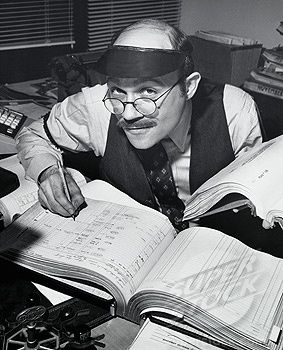 Il fine carriera #haQuestoDiSpeciale, di far provare condizioni mai viste prima.
Come quella di cercare una scrivania libera per lavorare, collegarsi in remoto, condividere lo schermo.
E pensare che quando ho iniziato stavo così...