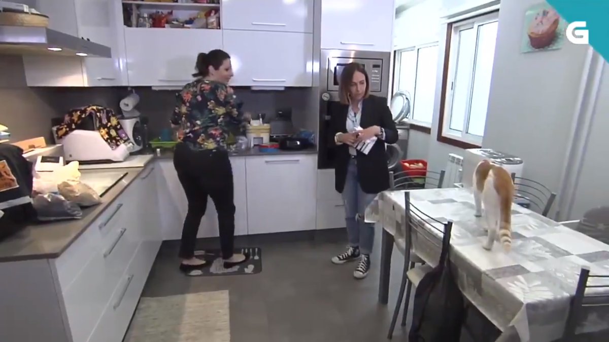 El estreno de #CousasDaCasa en el prime time de <a href="/TVGalicia/">TVG</a> consigue 82.000 seguidores y un 8,1% de share.

📺240.000 gallegos contactaron con el nuevo formato.

🧓Crece a un 9,1% en el target de 65+ años.

#Galicia #Audiencias