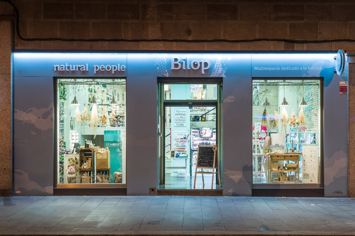 madeinzaragoza's tweet photo. #REDMIZ ⚡ #Bilop (Fernando El Católico, 1) es un centro de estética y belleza donde diseñan tratamientos personalizados para cada tipo de piel. Son especialistas en cosmética natural y ecológica con certificado, utilizan productos bio y sin tóxicos: https://t.co/E3DSMzOwuE https://t.co/CXJlDaEpyN