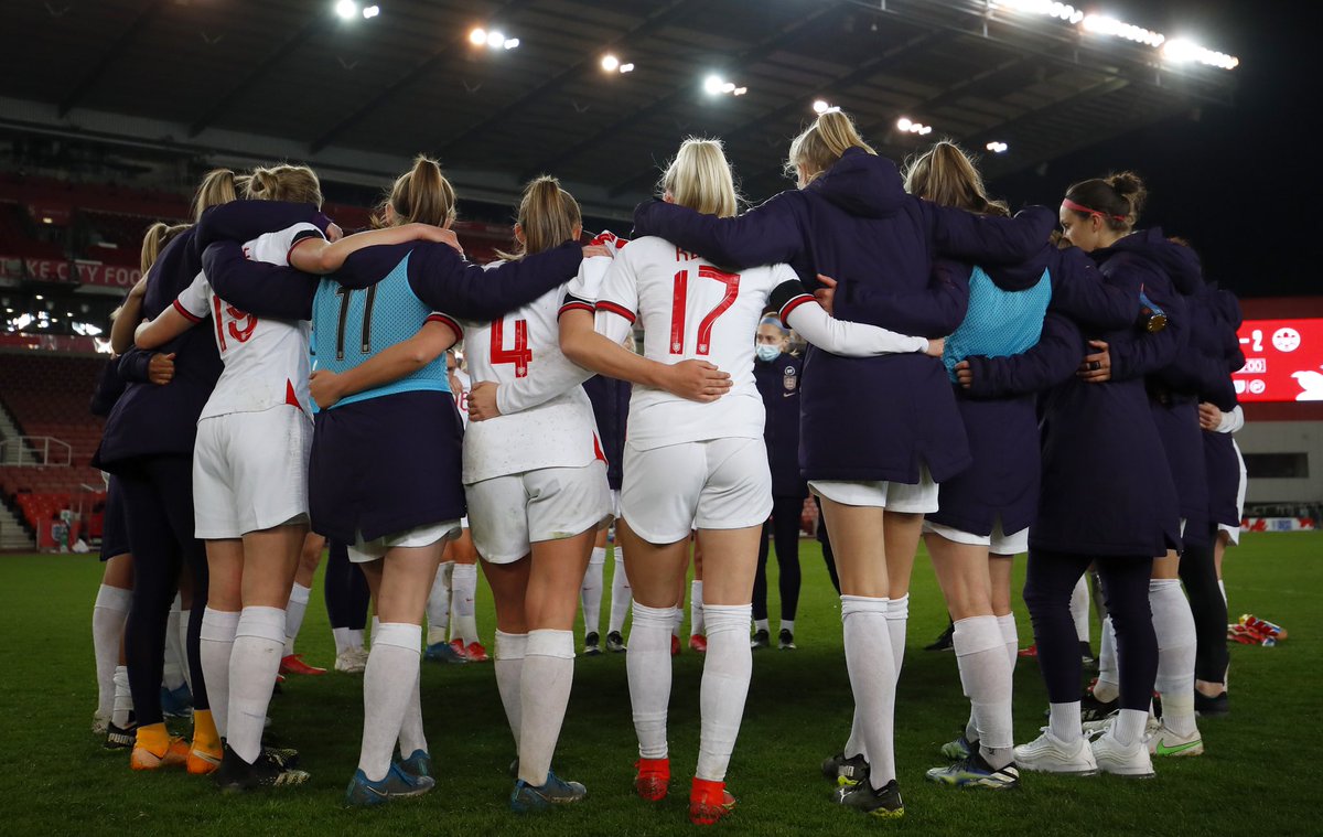StanwayGeorgia's tweet photo. We’ll be back ❤️ @Lionesses https://t.co/5baky484lQ