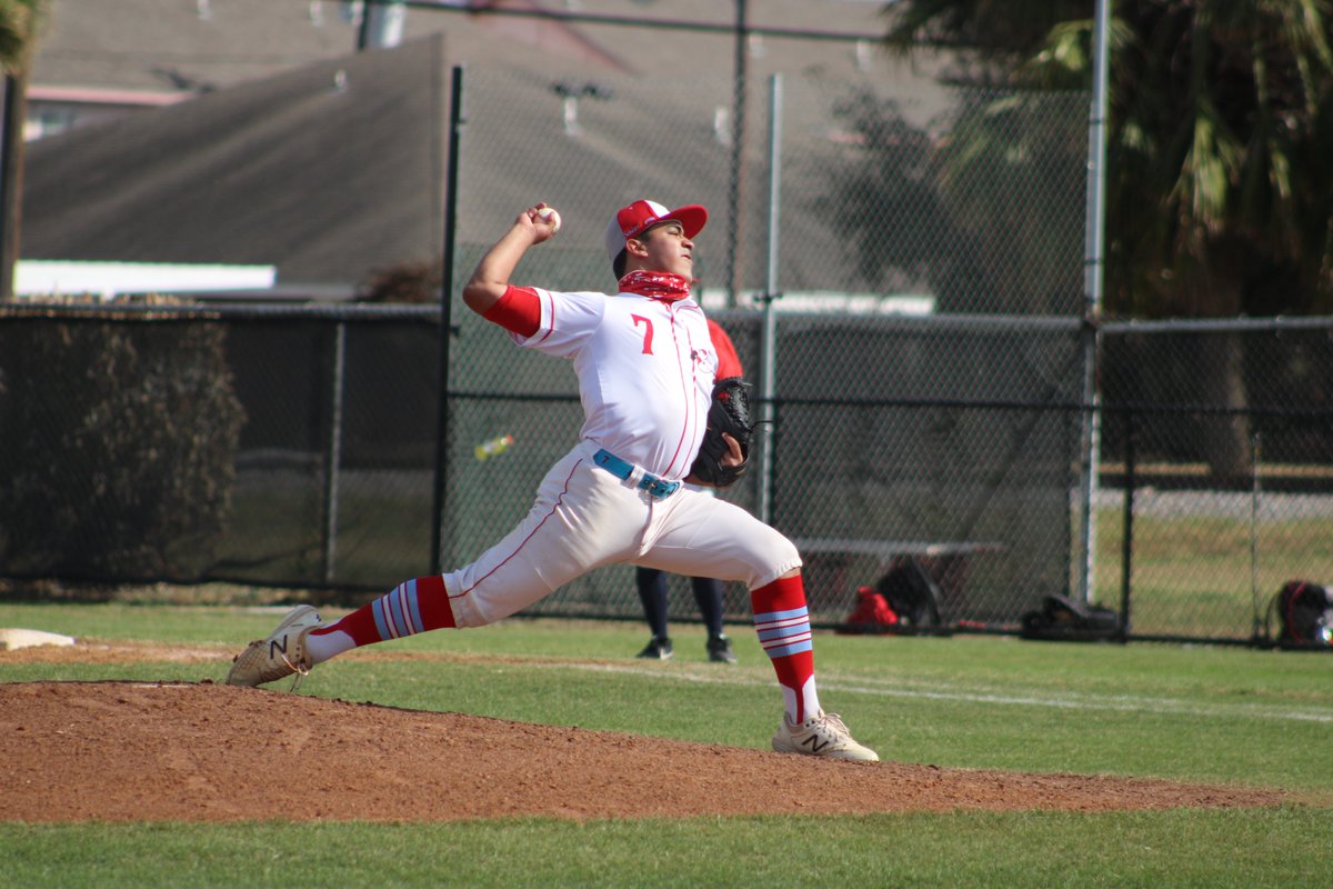 View Jesus Alarcon's <a href="/fieldlevel/">FieldLevel</a> baseball recruiting profile #uncommitted fieldlevel.com/app/profile/je… 
DM me for any info