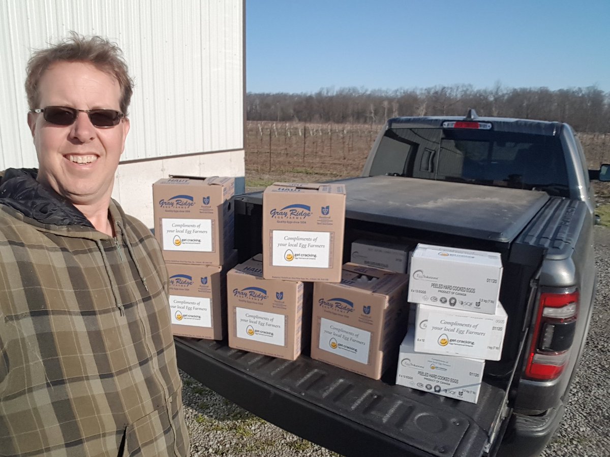 elmfarm32's tweet photo. 23,760 Eggs donated in Lincoln and St. Catharines.  Shipment#10  Thanks Zone 4 Egg Farmers and Gray Ridge Eggs for your help to make this work. https://t.co/WUsyDMBp7Z