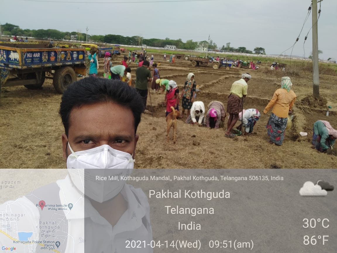 CeozpM's tweet photo. Good morning sir visited MI tank work at Gandhinagar of Kothaguda Mandal sir https://t.co/ubdGGlWPaP