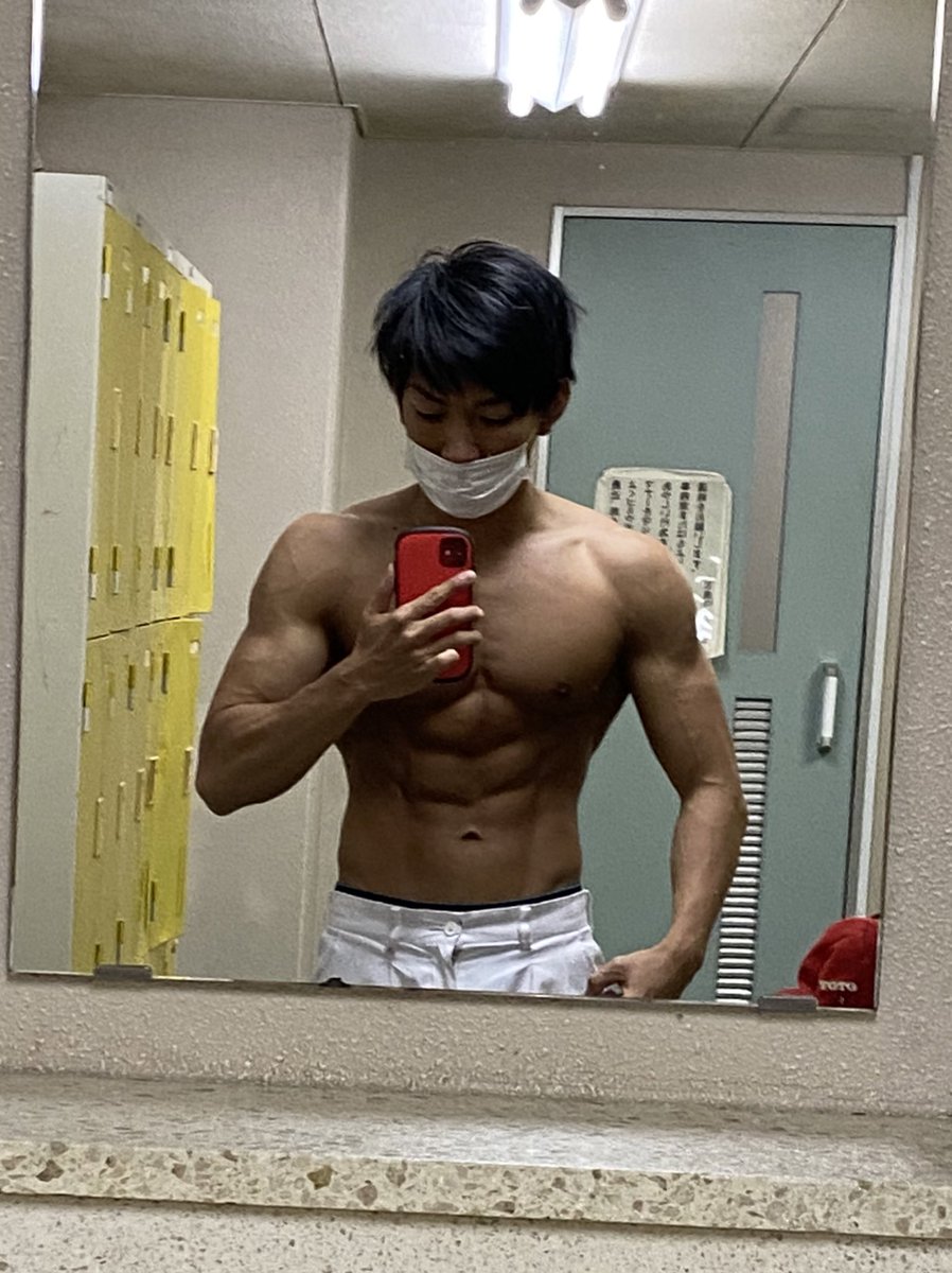 Luv04Nbbc's tweet photo. D-53
忍耐根性努力
やり切る https://t.co/PEwIRKMIKa