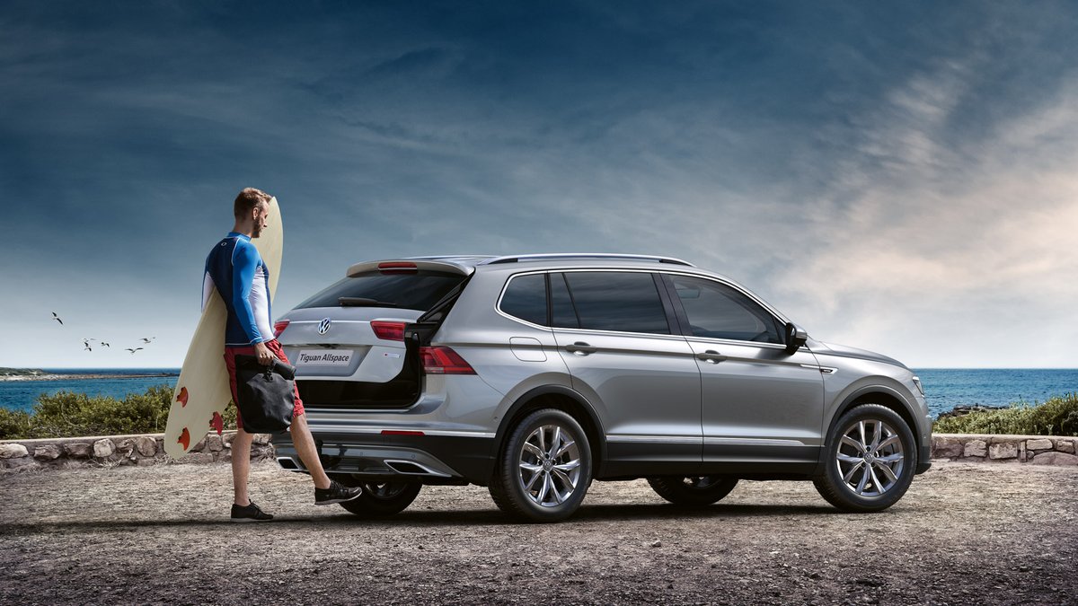 VolkswagenSA's tweet photo. Find your feet with the #TiguanAllspace's optional #ElectricTailgate opening and closing feature.
https://t.co/OycIt3NsQj
Discover more Volkswagen innovations: https://t.co/M8th9QxwYQ.
#TechTuesday https://t.co/YTmw2x68pP