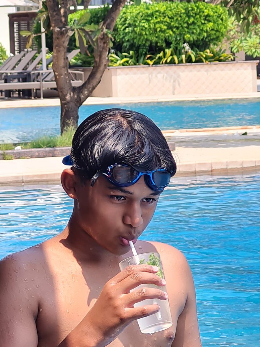 Lvenky73's tweet photo. My water baby .. taken after me โค๏ธ๐ #holidaymode #goadiaries #kennilworth https://t.co/QHbE7jXZB2