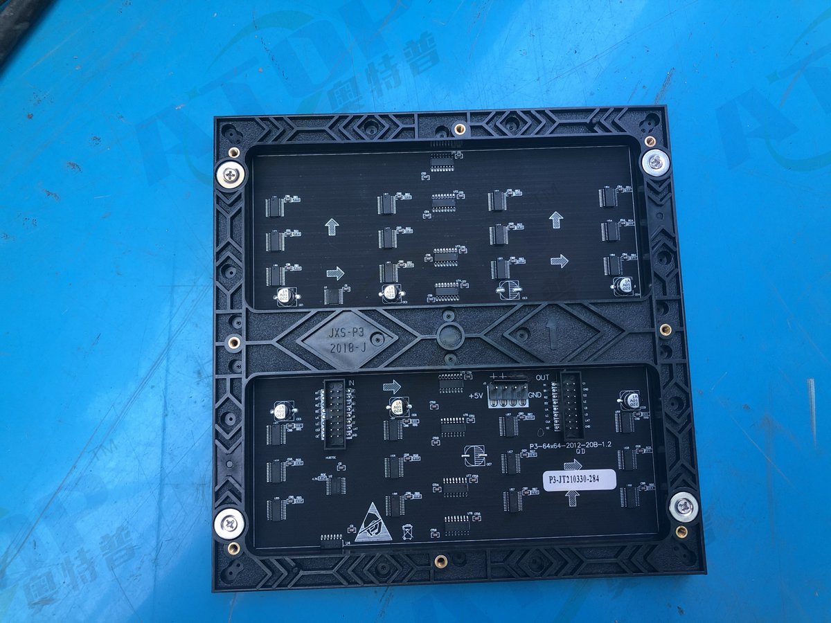 atop_led's tweet image. P3 indoor rental led display screen
Front maintenance led module with magnet,192mmx192mm size
576mmx576mm die cast aluminum cabinet

#atopledscreen
#rentalleddisplay
#videowall
#advertisingscreens