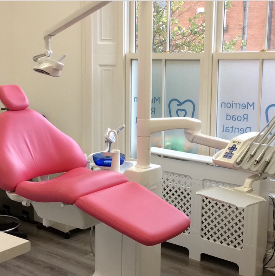 New surgery alert! How fabulous is this?😍

We absolutely love our new surgery. If you haven’t noticed yet, we also love pink💕✨ 

Follow our link in bio to book in today..