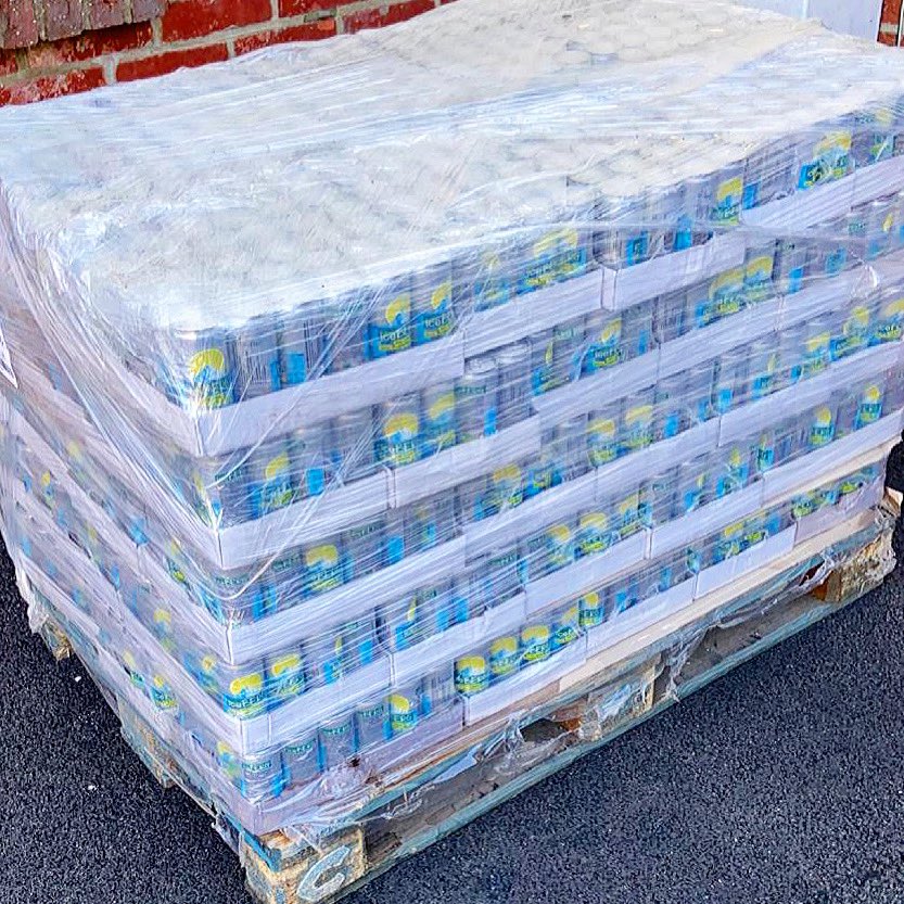 HAPPY HUMPDAY!
Sun is shining, birds are singing, and <a href="/icebergdrink/">icebergdrink</a> is here! The new vegan , alchol free , rich in vitamins summer drink is finally available for the UK exclusively via <a href="/winederfuluk/">winederfuluk</a>. Enjoy this beauty on the rocks or mix it with spirits for the perfect cocktail