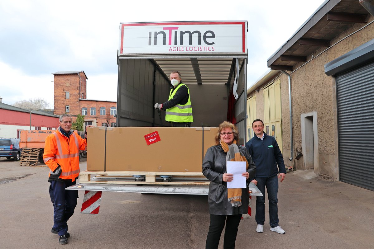 Mit der Auslieferung der ersten E-Bike-Ladestationen wurde gestern begonnen. …