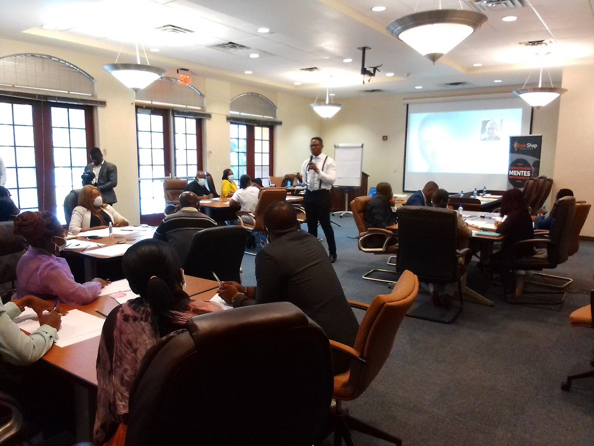 Día 4. Taller de finanzas.
<a href="/JorestSB/">Sikota Barleycorn Jorge</a> <a href="/johnnilynk/">J.Hanza</a> <a href="/ELMAU_IMPACTA/">Mauricio Ebozogo Oficial</a> <a href="/_BrainShop_/">BrainShop Consultoria</a> <a href="/RosaAbuy/">Rosa Natividad Mangue</a> <a href="/ComplejoBome/">ComplejoBome</a>
#seminarioprofesionalMMH2021