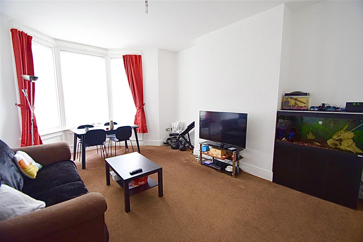 embleys estate agent tweet media