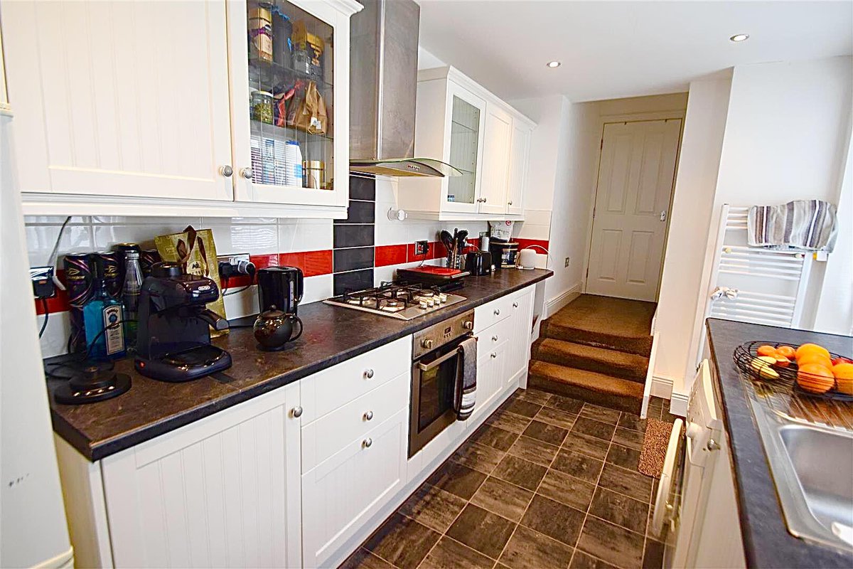 embleys estate agent tweet media