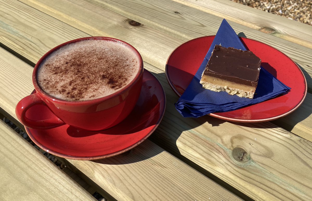 Come down to imperial today to enjoy a coffee and a cake in the sun! ☀️☕️#coffeandcake