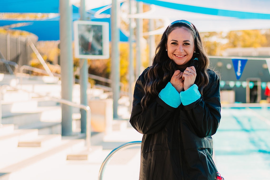 DaneechiSwim's tweet photo. Stay warm pre &amp; post swim this winter in the super practical swim jacket. This bad boy is fully lined with towel fabric and has a waterproof shell. It also has 3 large pockets for all your belongings.  

#daneechi #swimwear #swim #swimming https://t.co/8kszFA7QI8