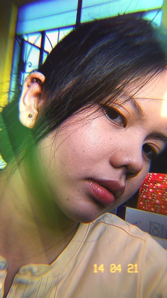 itxmaryy's tweet photo. PIERCED &amp; PROUD😁😎 https://t.co/ZCOLwNH57D