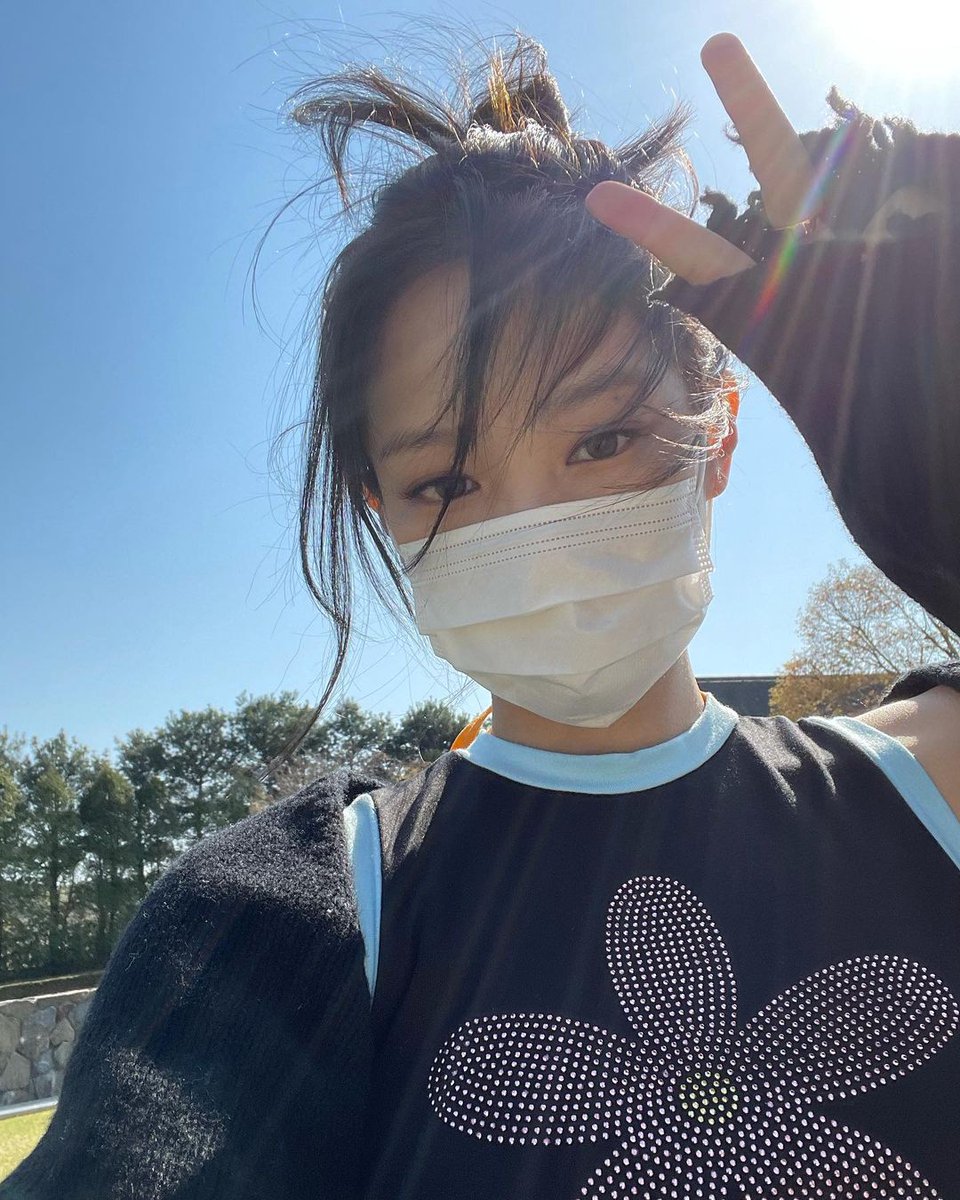 jennie pics tweet media