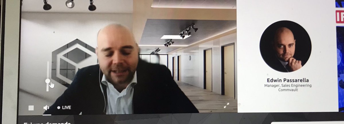 impresacity.it tweet media