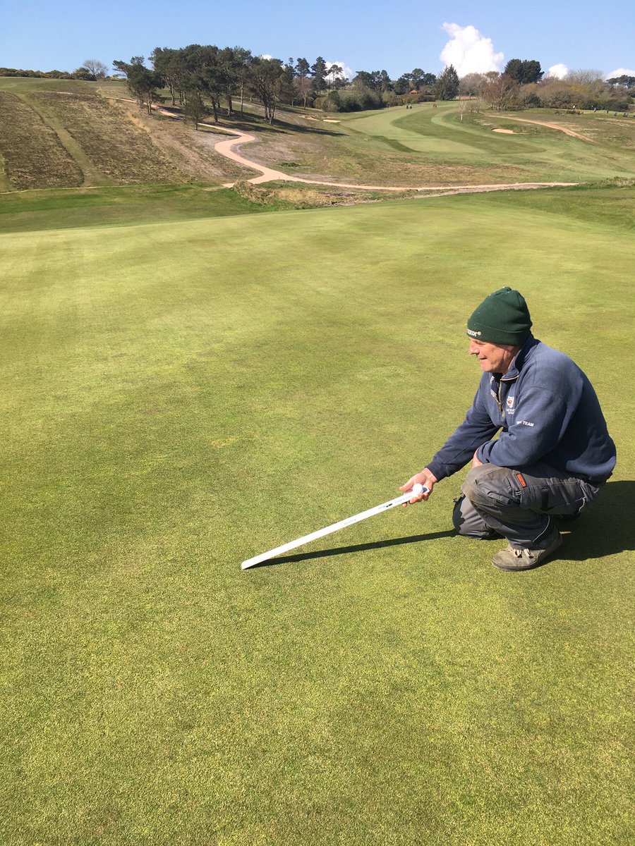 A healthy 9’10” on the stimp. Not quite Augusta but very respectable for day to day play in April 👌 #excellentgreens benefits of triple micro hollow tining followed by 60 tonnes of sand during lockdown