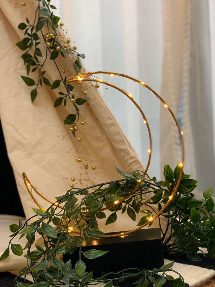 reem16005969's tweet image. من الأخطاء الفادحة التي نرتكبها في حق أنفسنا هي تأجيل كُل عمل صالح ،
 نؤجل الصلاة ، التوبة ، السنن ، الصدقات ، وكأننا سنعيش طويلاً .

#رمضان فرصة مناسبة للعودة إلى الله وتصحيح الأخطاء وجمع الحسنات ومغفرة
الذنوب والخطايا

مساكم فرصه ثمينة 💖